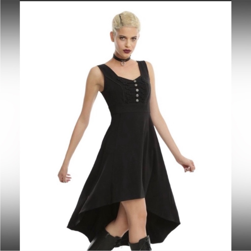 Royal bones Black High-Low Sleeveless Dress with Buttoned Bodice XL